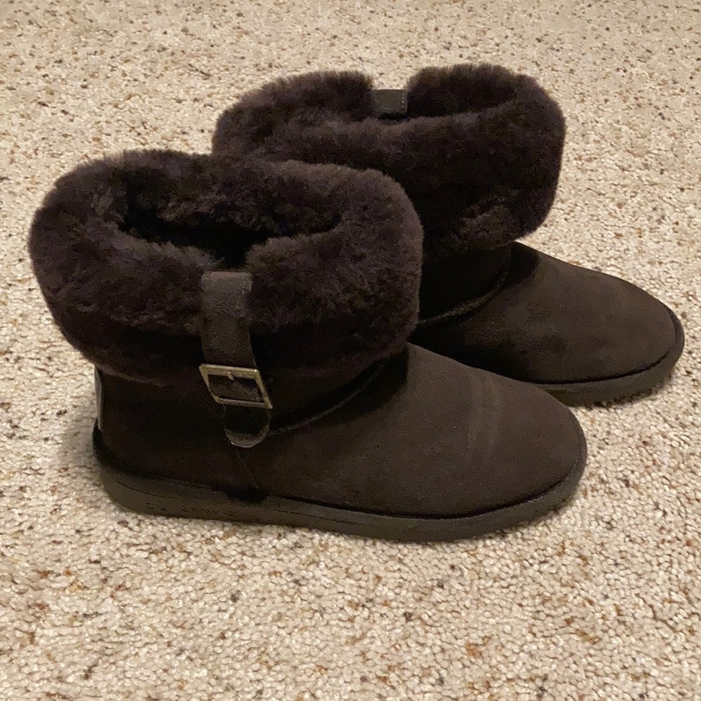 BearPaw booties